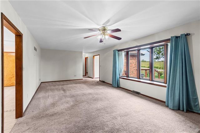 9201 Kansas Avenue, Kansas City, KS 66111