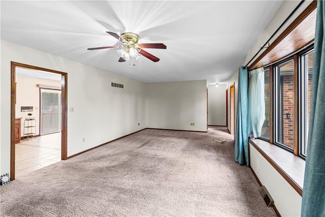 9201 Kansas Avenue, Kansas City, KS 66111