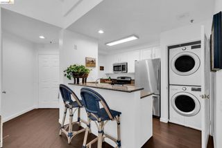 180 Caldecott Ln, Oakland, CA 94618