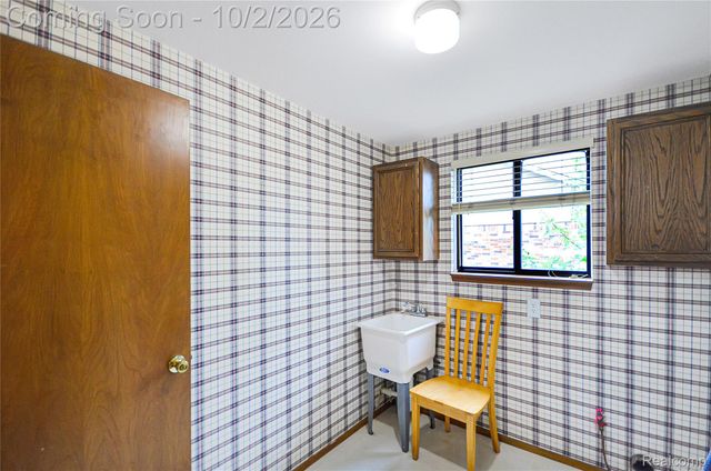 3551 Chippendale Drive, Sterling Heights, MI 48310