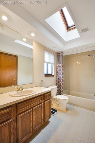 3551 Chippendale Drive, Sterling Heights, MI 48310