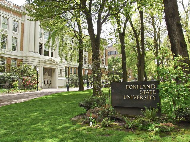 1134 Sw JEFFERSON St 301, Portland, OR 97201
