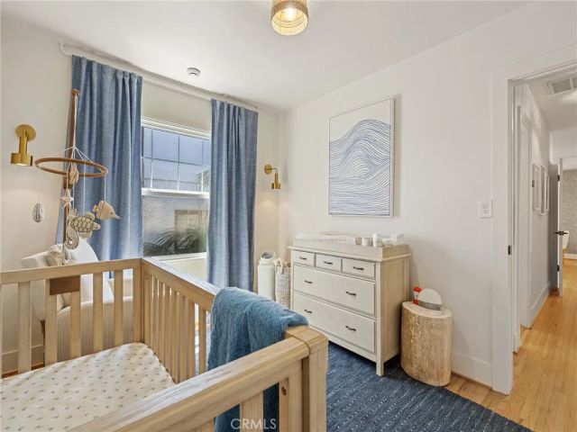 1301 19th, Manhattan Beach, CA 90266