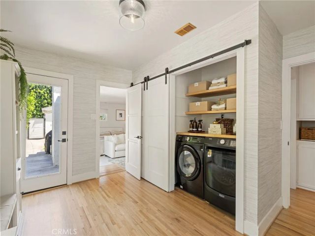 1301 19th, Manhattan Beach, CA 90266