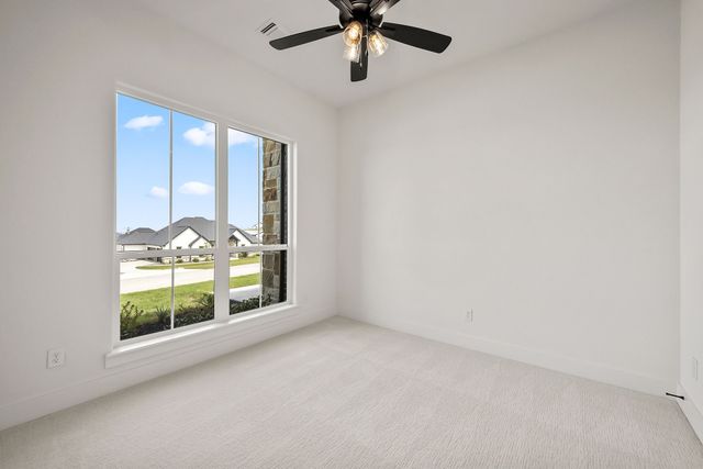 132 Oak Meadow Lane, Weatherford, TX 76085