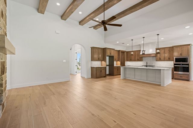 132 Oak Meadow Lane, Weatherford, TX 76085