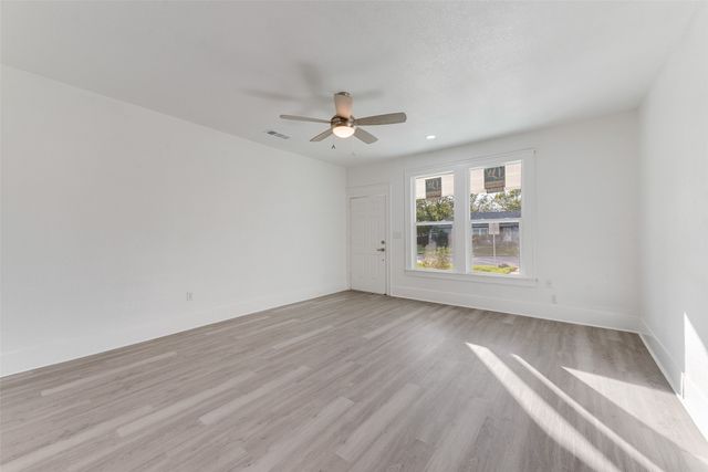 2003 Walnut Street, Greenville, TX 75401