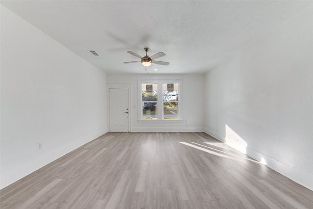 2003 Walnut Street, Greenville, TX 75401