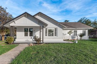 2003 Walnut Street, Greenville, TX 75401