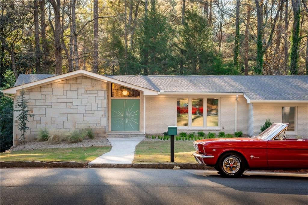 Image 1 of property listing at 1888 Alderbrook NE Road, Atlanta, GA 30345