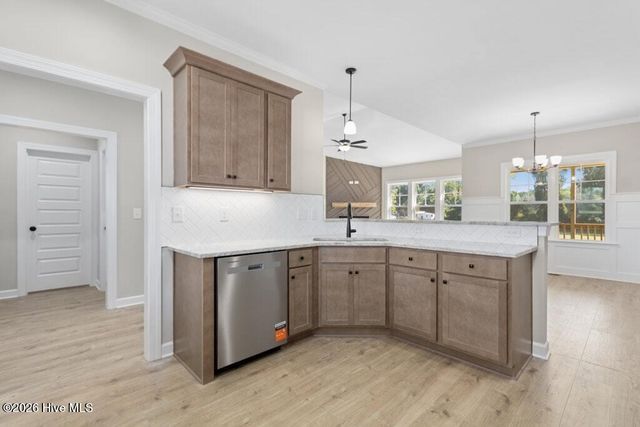154 Charles Point Lane 13, Selma, NC 27576