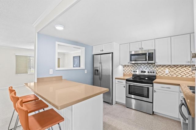 1022 SUNNYDALE DRIVE, Clearwater, FL 33755