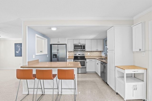 1022 SUNNYDALE DRIVE, Clearwater, FL 33755