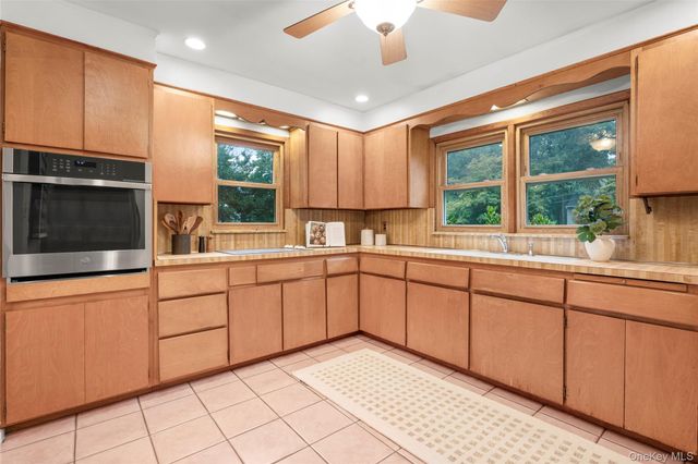 47 Waterbury Parkway, Cortlandt Manor, NY 10567