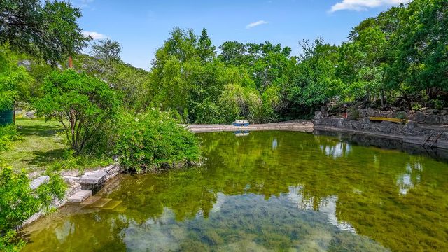 290 Cardinal Hill, Ingram, TX 78025