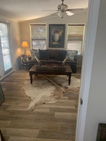 290 Cardinal Hill, Ingram, TX 78025