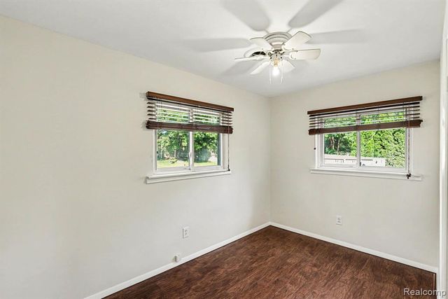 9315 Hillcrest Road, Clarkston, MI 48348