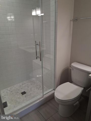 5158 RIDGEVIEW RETREAT DR, Chantilly, VA 20151