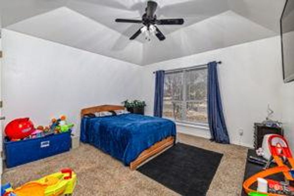 Image 21 of property listing at 6021 Stratford Ave, San Angelo, TX 76901