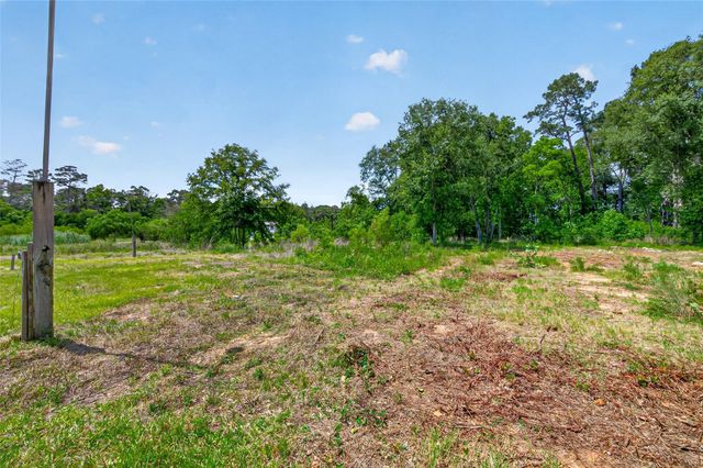 16497 Highline Boulevard, Conroe, TX 77306