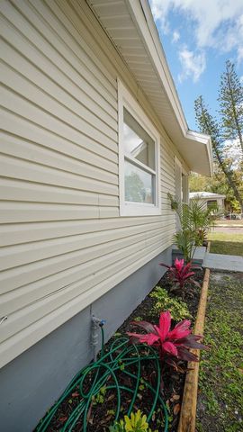 546 16TH AVENUE S, St Petersburg, FL 33701