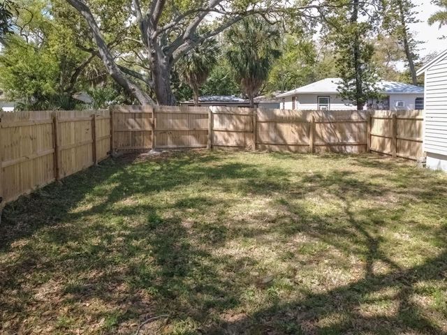 546 16TH AVENUE S, St Petersburg, FL 33701