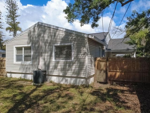 546 16TH AVENUE S, St Petersburg, FL 33701