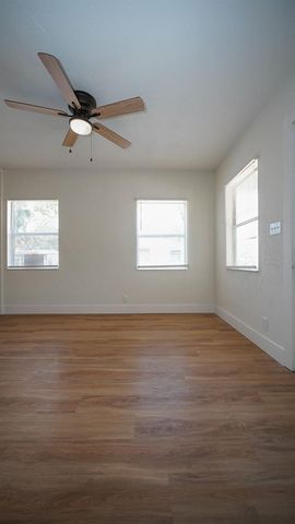 546 16TH AVENUE S, St Petersburg, FL 33701