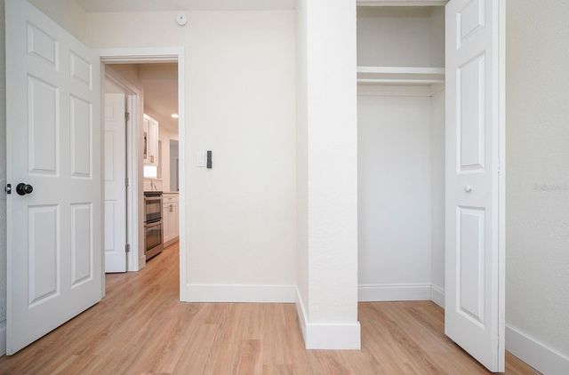 546 16TH AVENUE S, St Petersburg, FL 33701