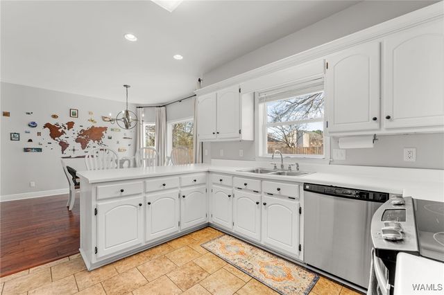 11752 Ensley, Northport, AL 35475