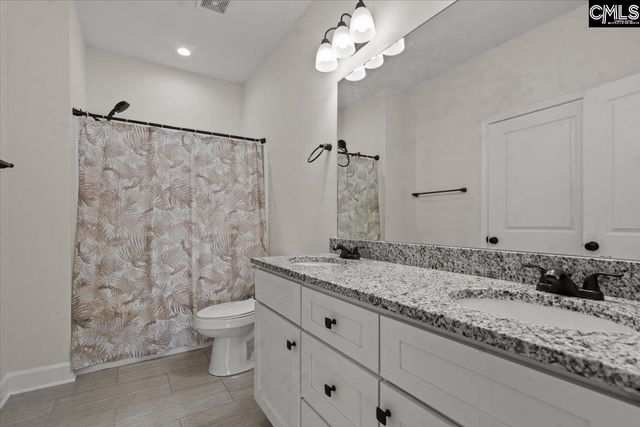 1957 Lake Elliott Circle, Cassatt, SC 29032