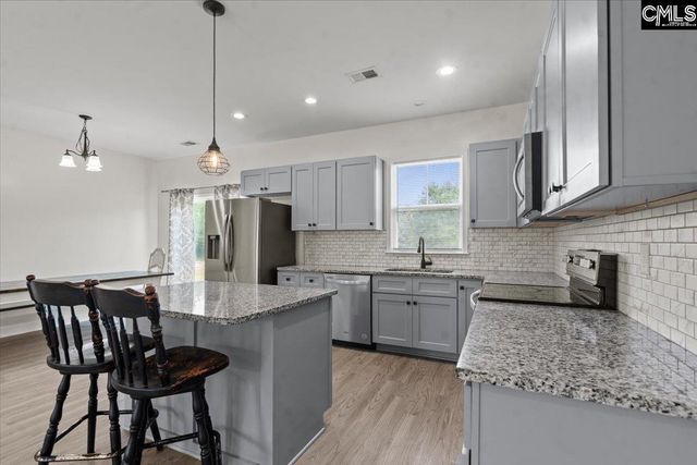 1957 Lake Elliott Circle, Cassatt, SC 29032
