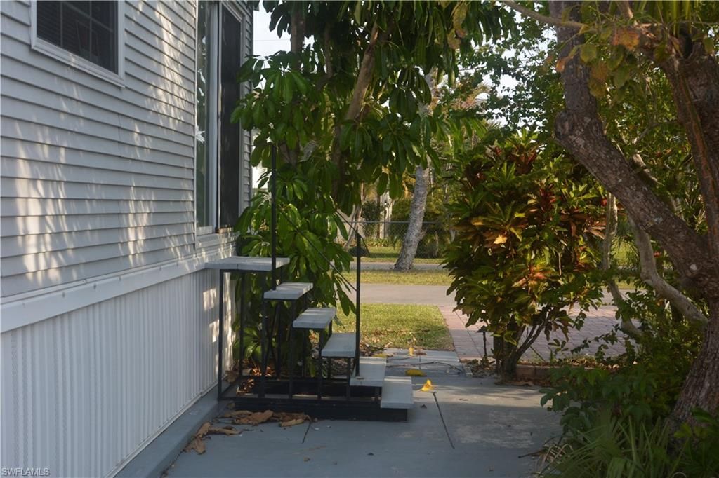 3809 Lemon Twist LOOP, BONITA SPRINGS, FL 34134 — photo 4