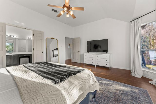 4111 Flintwood LN, Round Rock, TX 78665