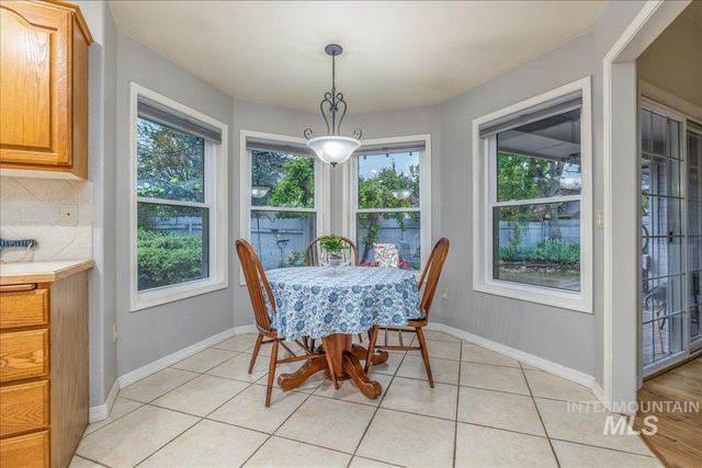 8689 W Atwater Dr, Boise, ID 83714