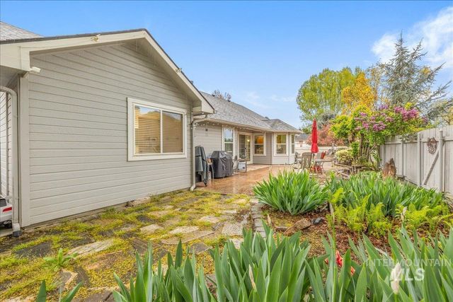 8689 W Atwater Dr, Boise, ID 83714