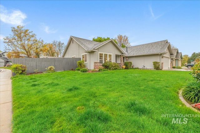 8689 W Atwater Dr, Boise, ID 83714