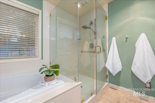 8689 W Atwater Dr, Boise, ID 83714