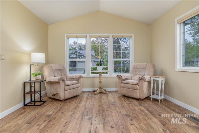 8689 W Atwater Dr, Boise, ID 83714