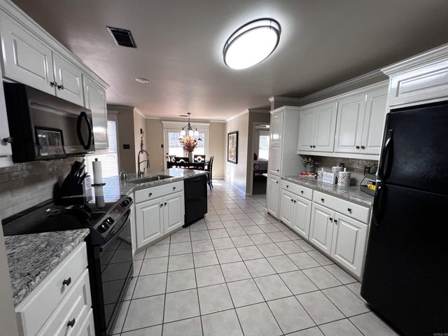 3233 Alpine Cove, Sherwood, AR 72120