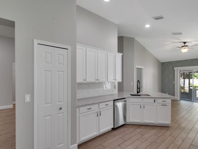 8131 Westfield Circle, Vero Beach, FL 32966