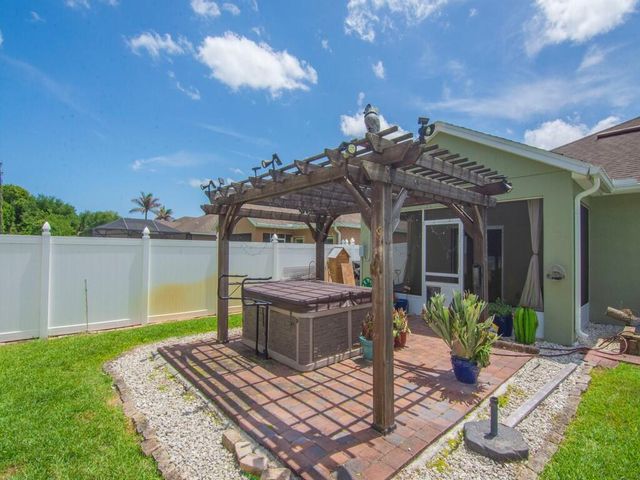 8131 Westfield Circle, Vero Beach, FL 32966