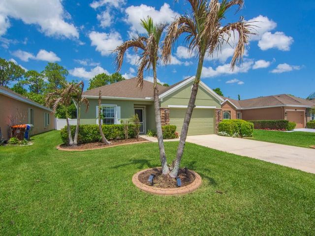 8131 Westfield Circle, Vero Beach, FL 32966