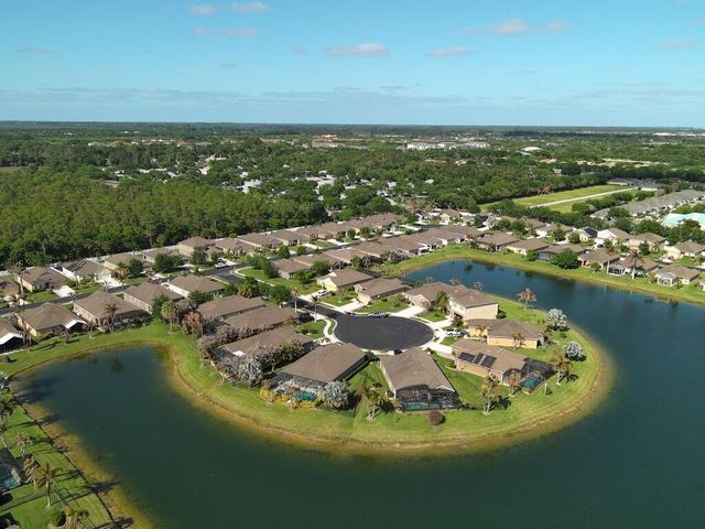 8131 Westfield Circle, Vero Beach, FL 32966