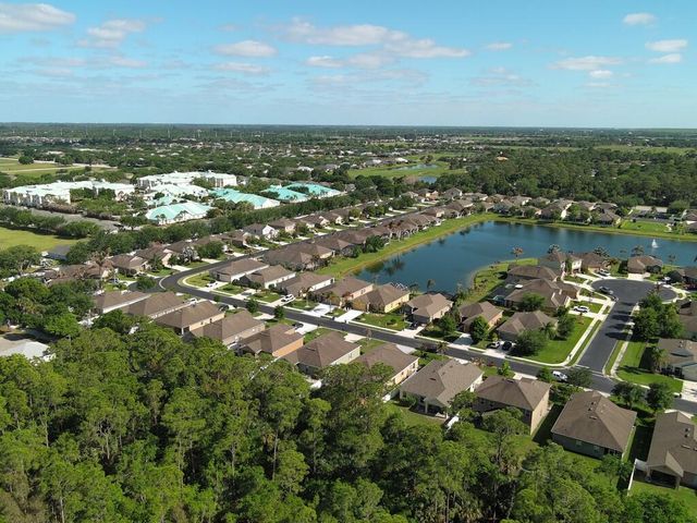 8131 Westfield Circle, Vero Beach, FL 32966