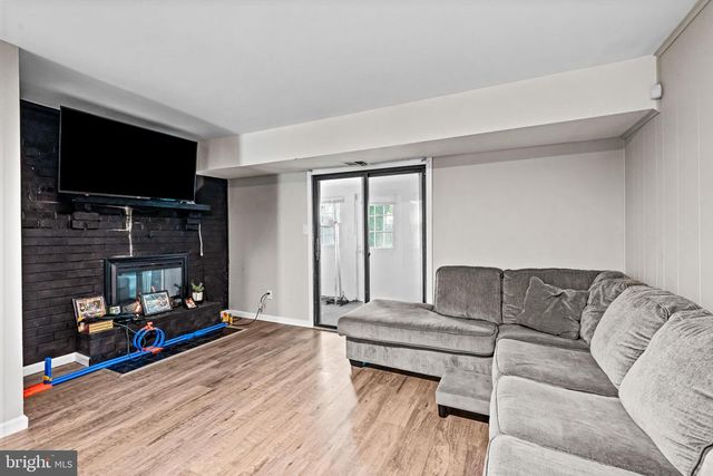 284 LA CASCATA, Clementon, NJ 08021