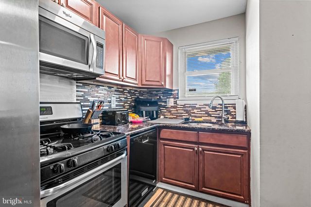 284 LA CASCATA, Clementon, NJ 08021