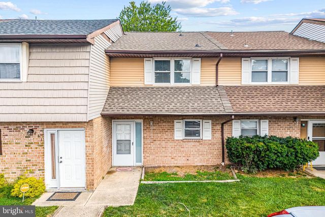 284 LA CASCATA, Clementon, NJ 08021
