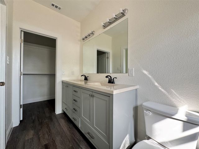 2010 Nantucket Village Drive, Dallas, TX 75217