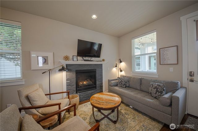 424 Vine Maple Lane SW, Ocean Shores, WA 98569